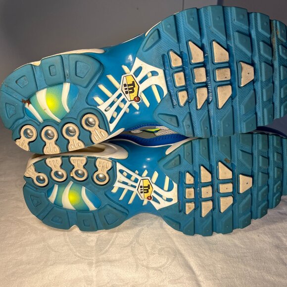 Nike Air Max TN GS White Bolt Blue 728071-174 Youth 3.5 Mesh Sneakers Like New - Picture 3 of 5